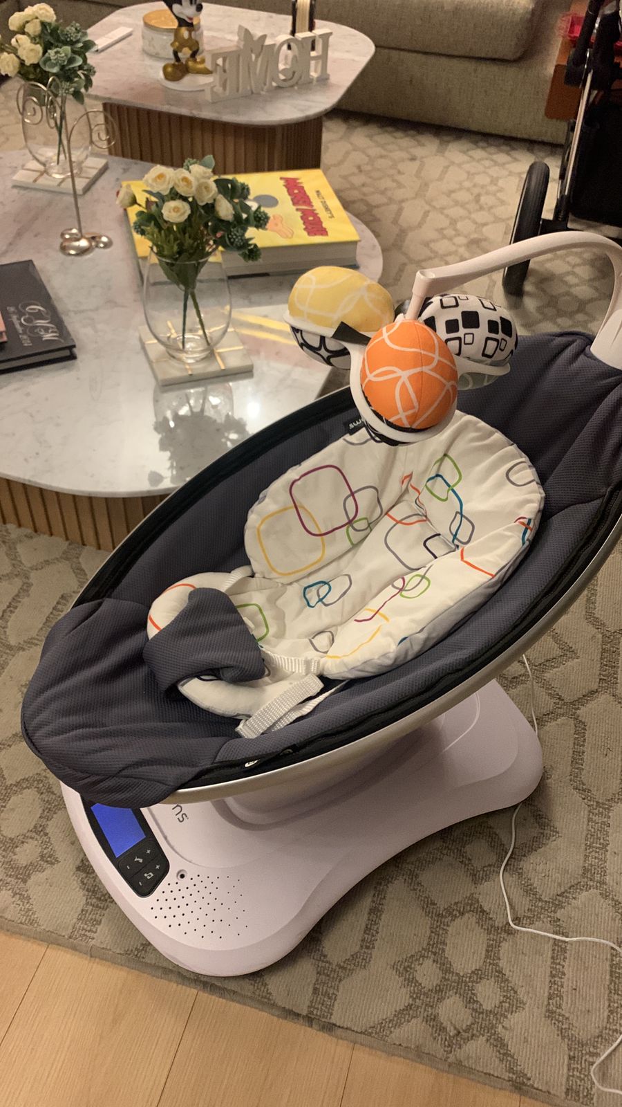 (#PG3567) Silla mecedora. Marca 4moms