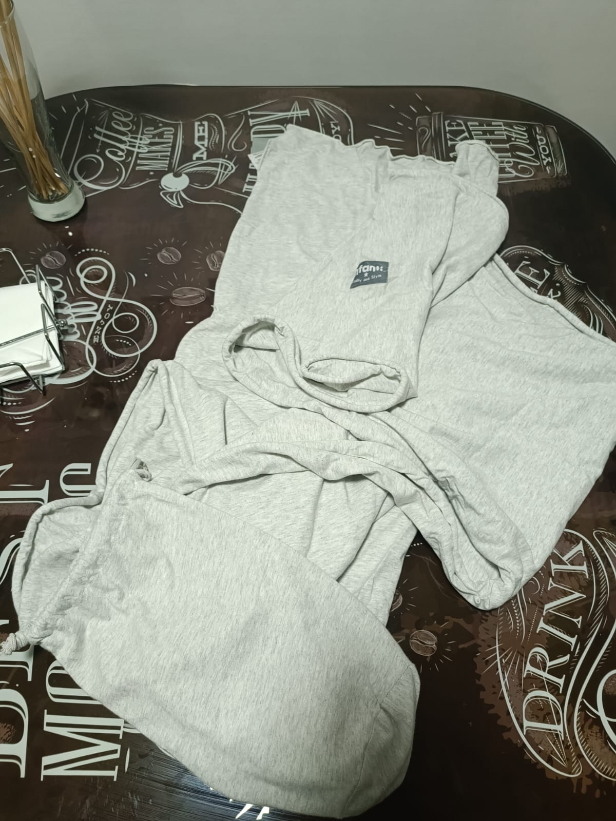 (#PG3613) Fular portabebé. Marca Infanti