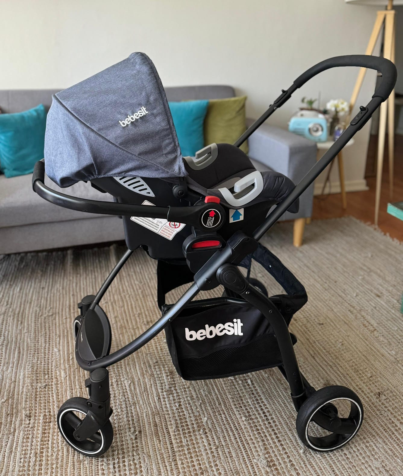 (#PG3616) Coche Travel System. Marca Bebesit