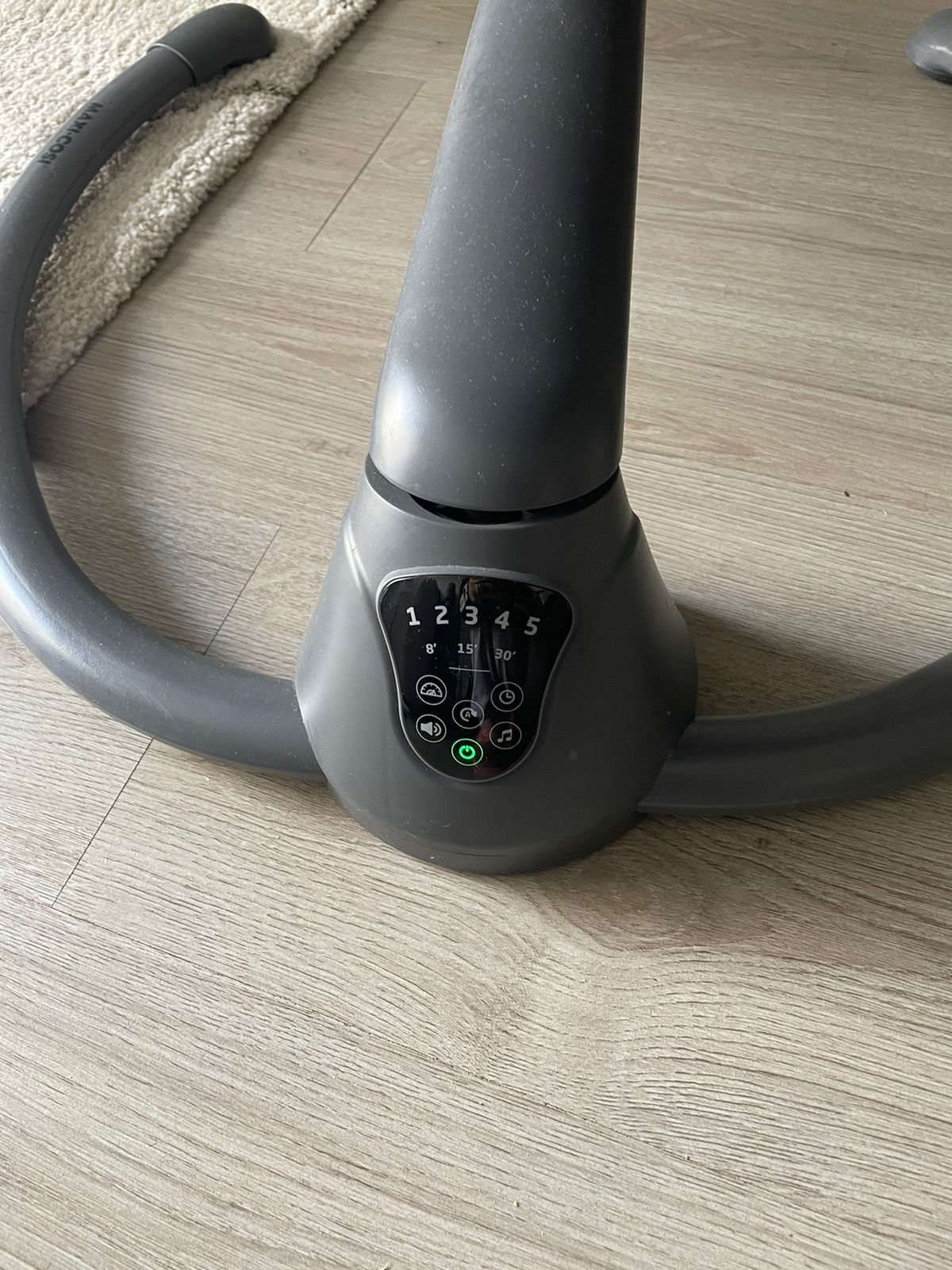 (#PG3651) Silla nido mecedora. Marca Maxi Cosi