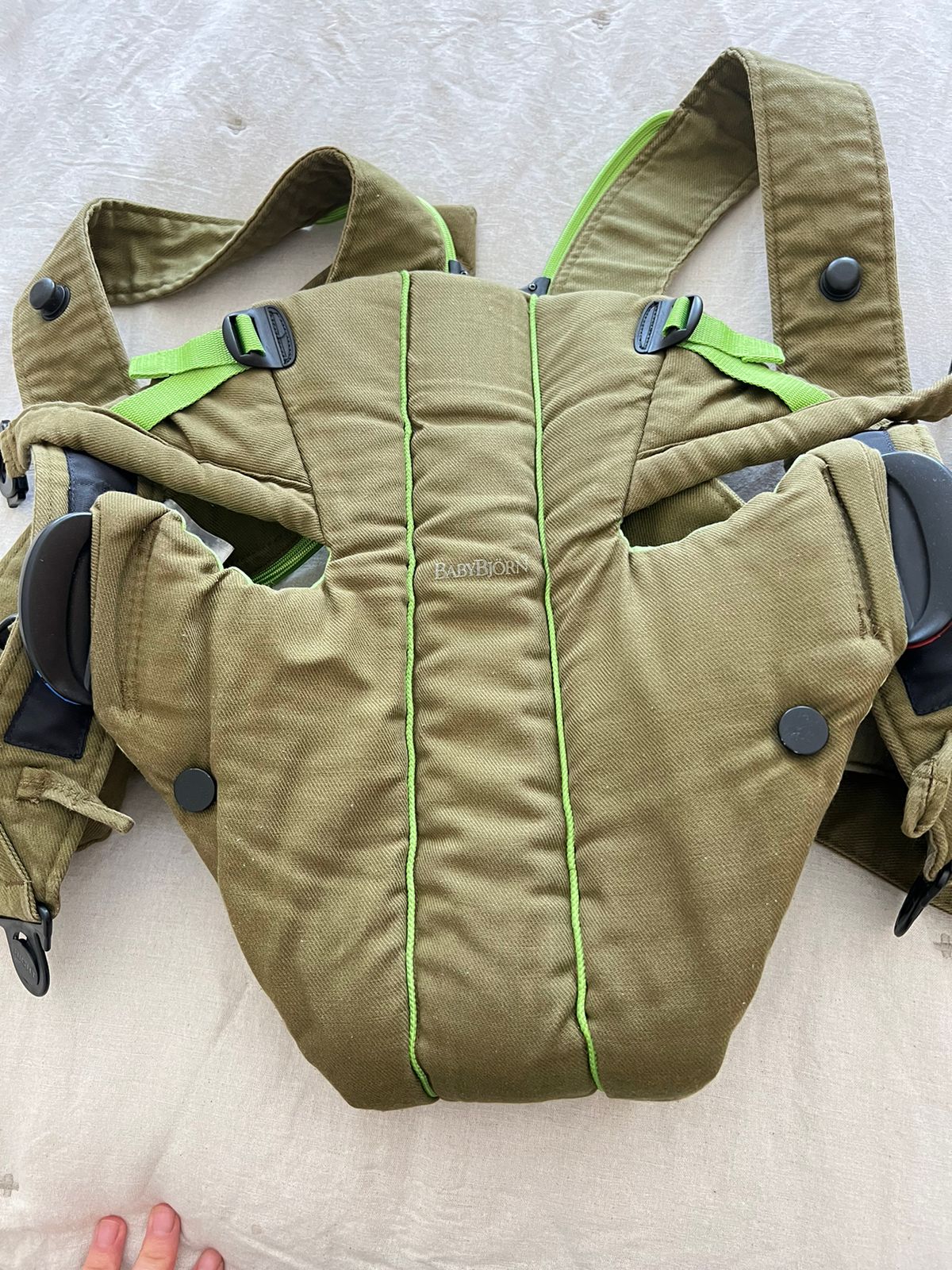 (#PG3657) Portabebé. Marca Baby Bjorn