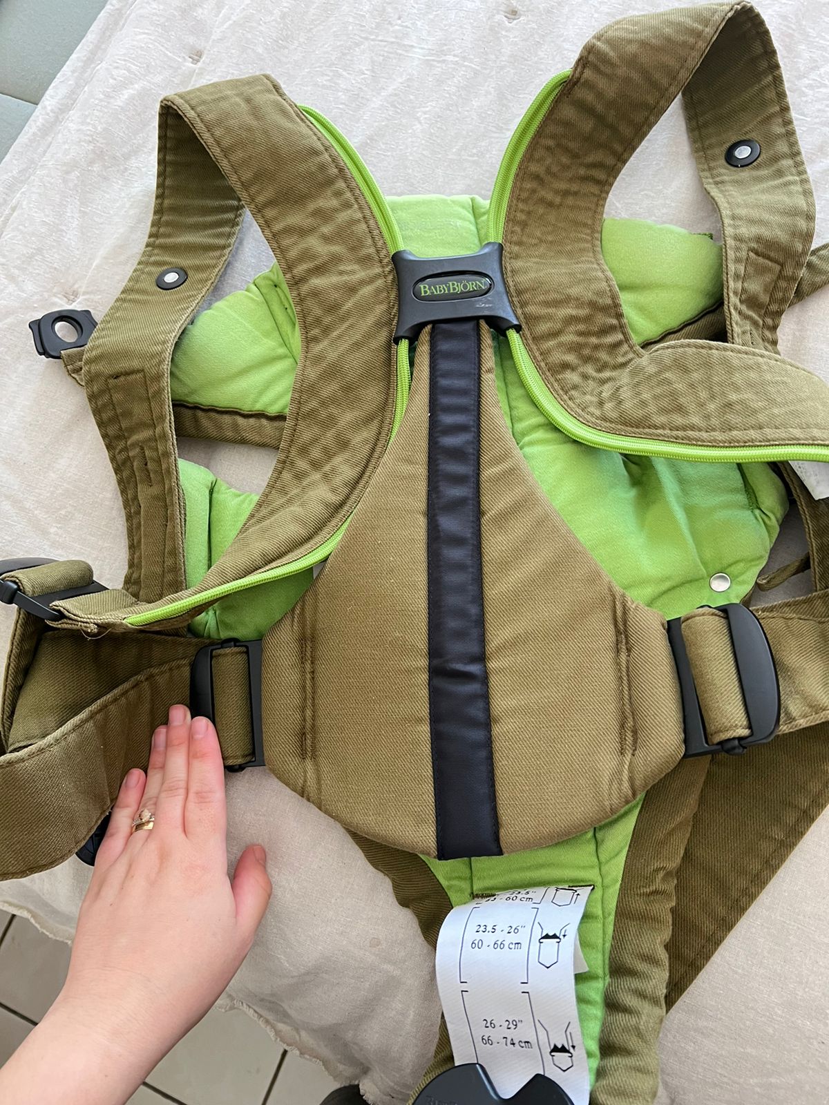 (#PG3657) Portabebé. Marca Baby Bjorn