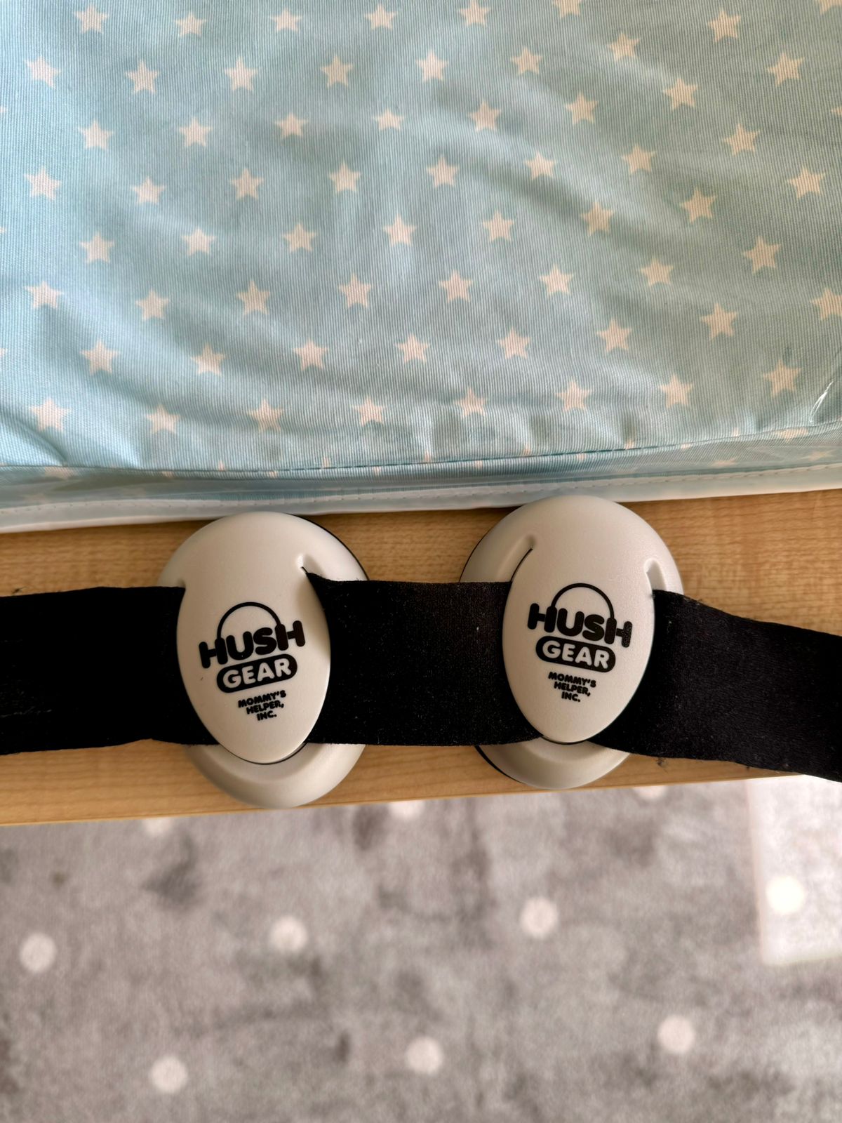 (#PG3683) Protector de oídos. Marca Mommys Helper