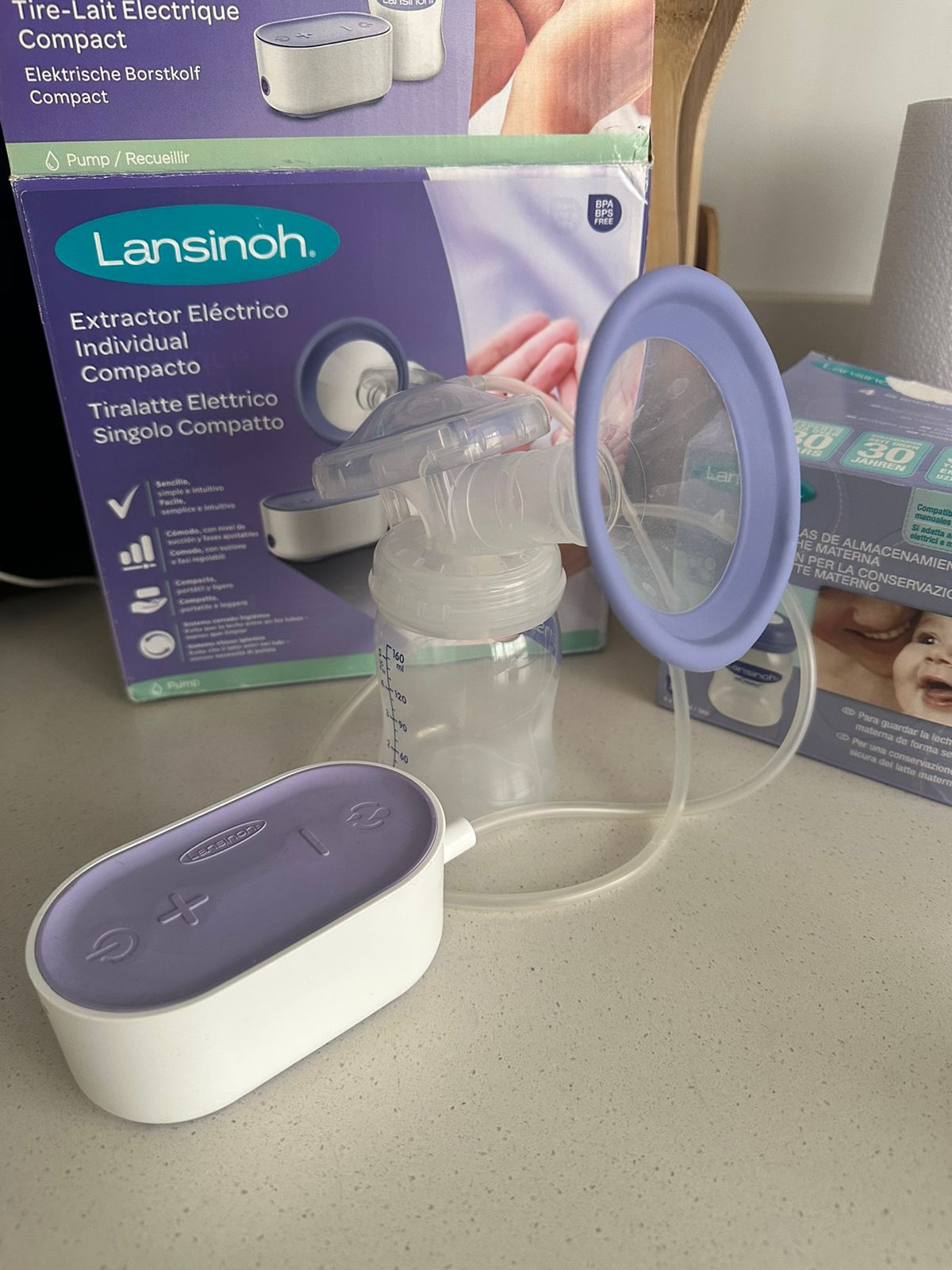 (#PG3684) Extractor de leche eléctrico + Copas + Botellas. Marca Lansinoh