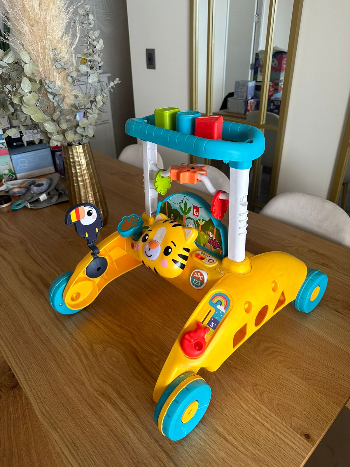 (#PG3689) Andador. Marca Fisher Price