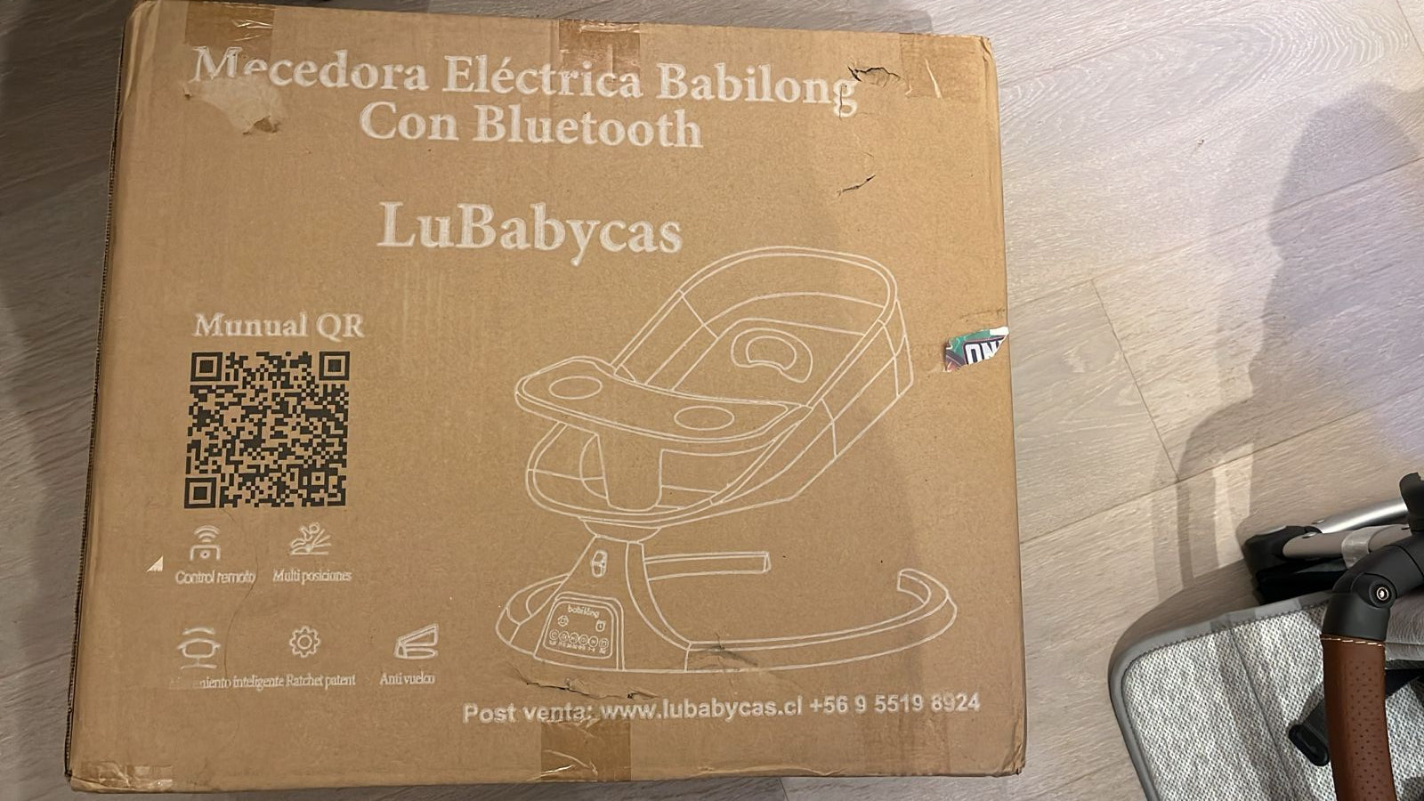 (#PG3698) Silla Mecedora. Marca Lubabycas