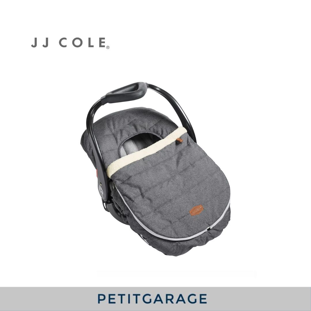 (#PG3700) Cobertor de huevito con chiporro. Marca JJ Cole