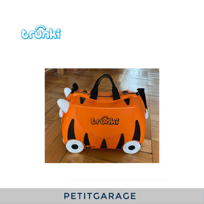 (#PG3718) Maleta. Marca Trunki
