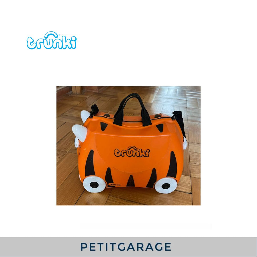 (#PG3718) Maleta. Marca Trunki