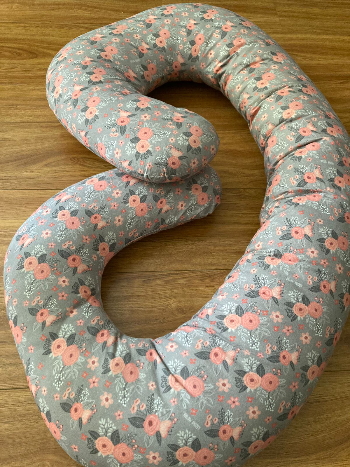 (#PG3725) Cojín de lactancia. Marca Hakuna Mattata