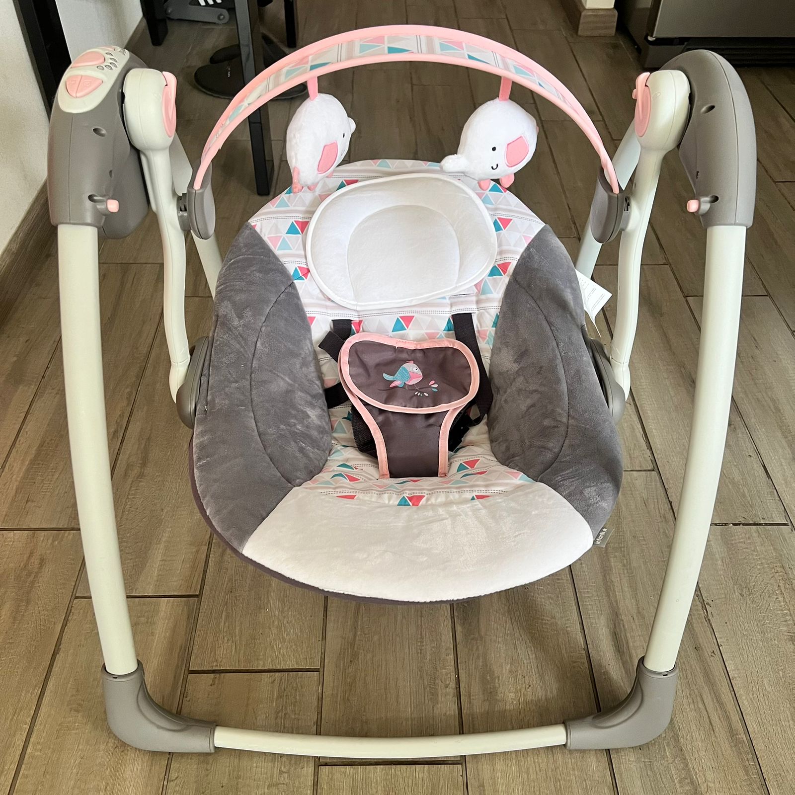 (#PG3742) Mecedora. Marca Infanti