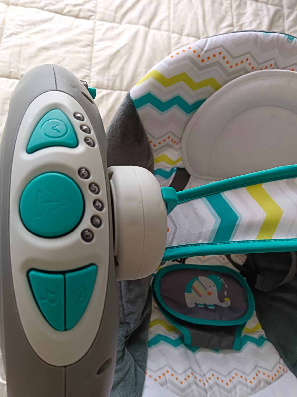 (#PG3749) Mecedora. Marca Infanti