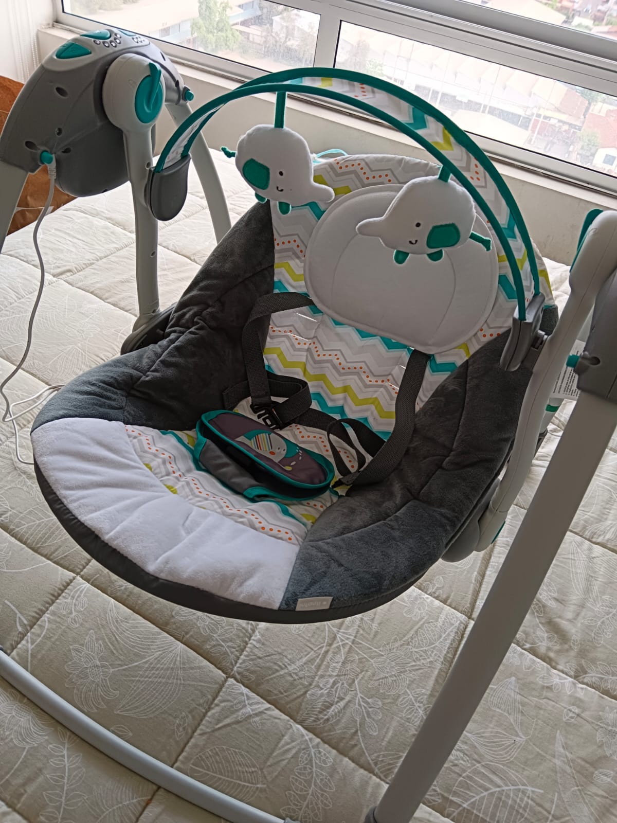 (#PG3749) Mecedora. Marca Infanti