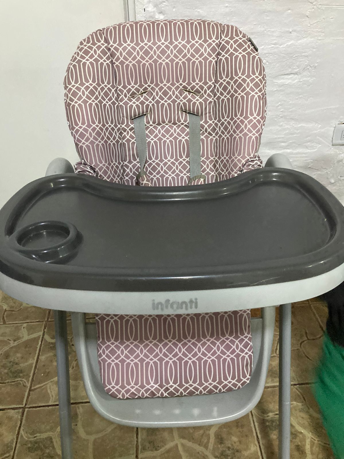 (#PG3775) Silla de comer. Marca Infanti