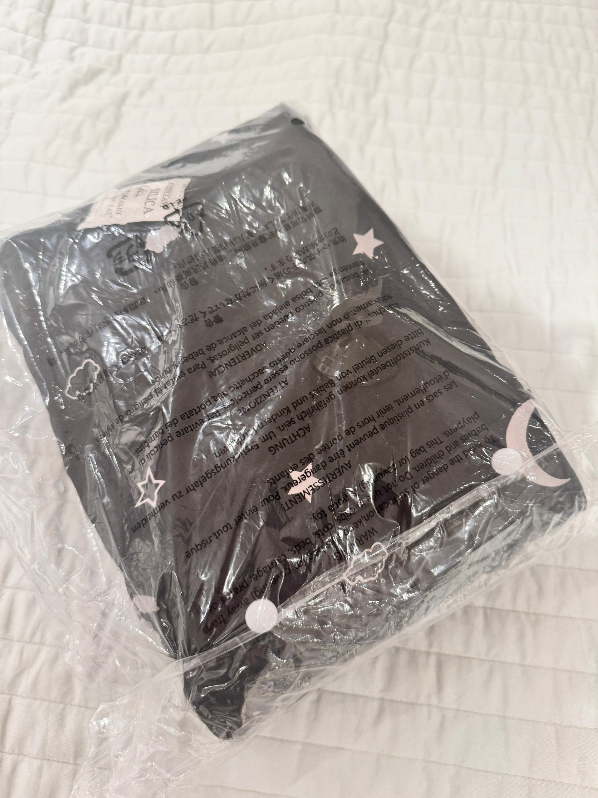 (#PG3782) Cortina blackout portátil. Marca Amazon Basics