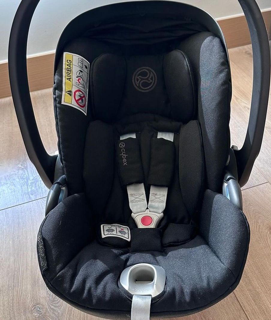 (#PG3822) Coche + Huevito. Marca Cybex