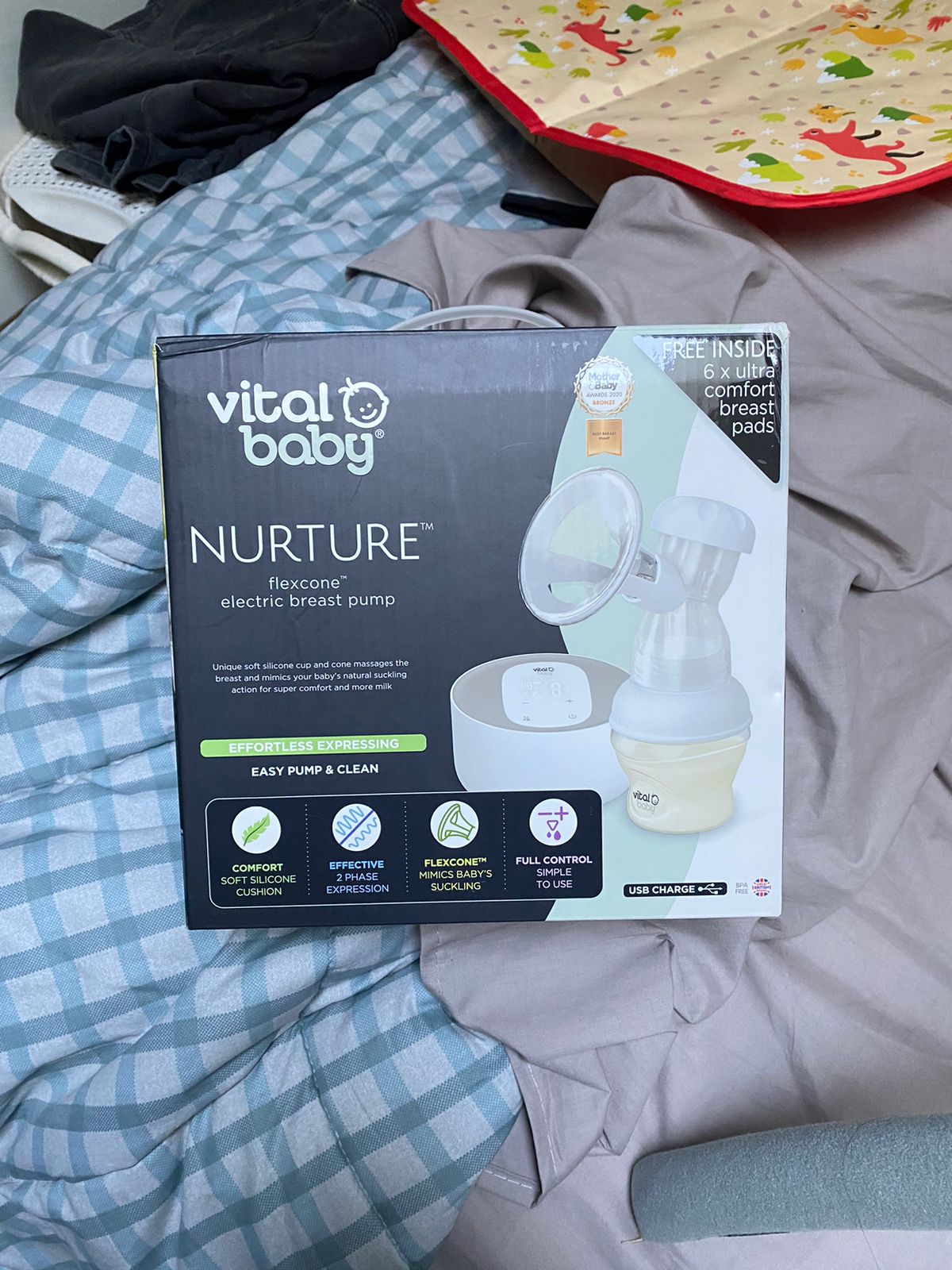 (#PG3847) Extractor de leche eléctrico. Marca Vital Baby