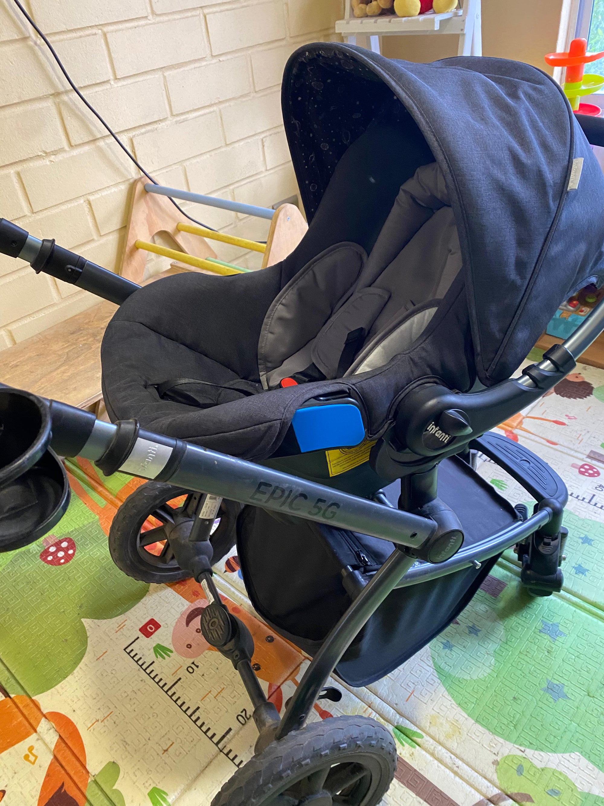 (#PG3848) Coche Travel System. Marca Infanti