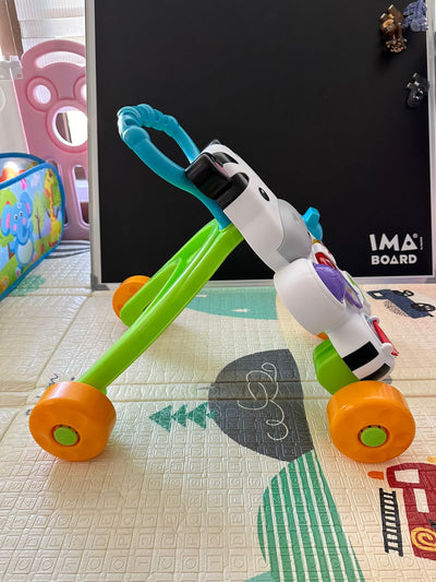 (#PG3855) Correpasillos. Marca Fisher Price