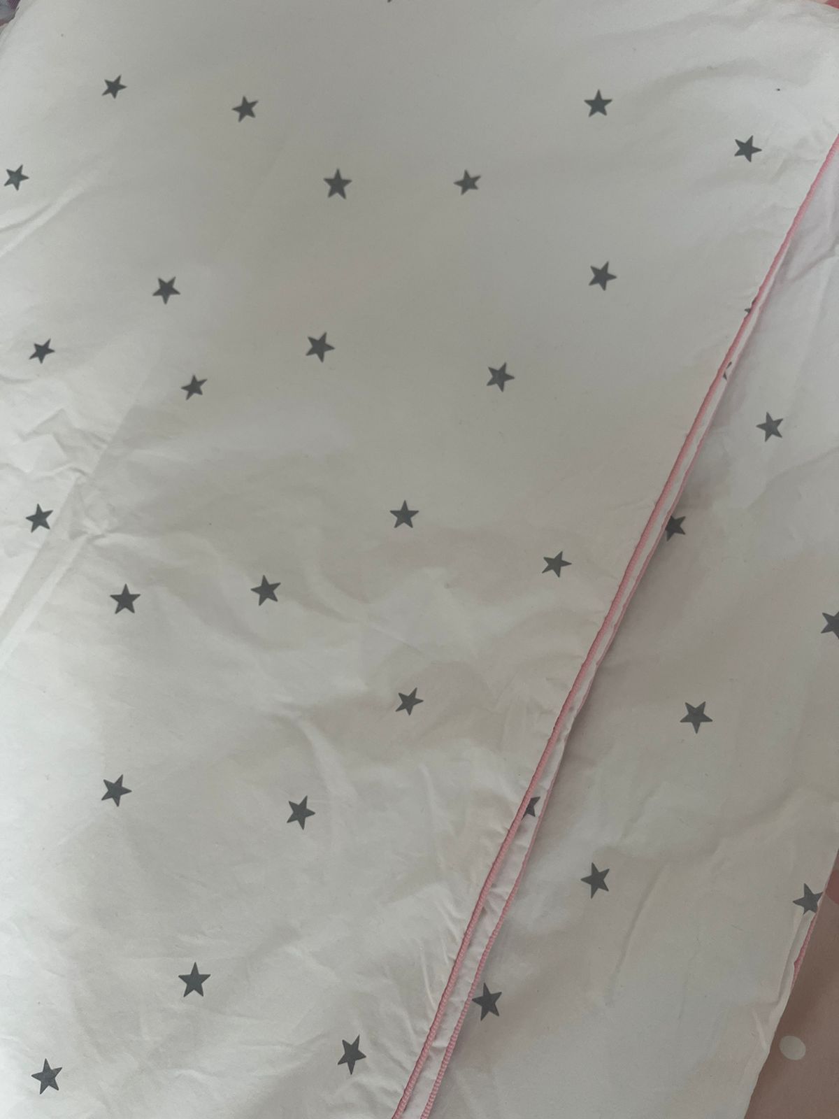 (#PG3866) Cubrecama para cuna. Marca Mini Cotton