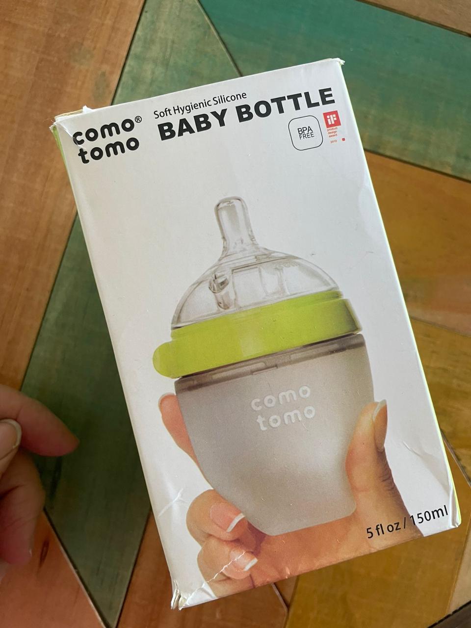 (#PG3887) Mamadera. Marca Comotomo