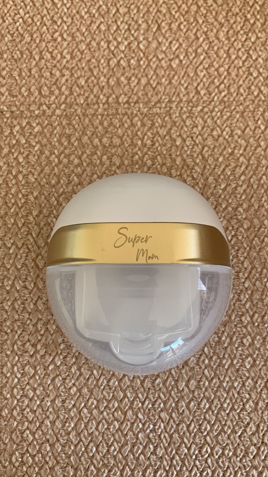 (#PG3907) Extractor de leche eléctrico + 53 bolsas de almacenamiento de leche. Marca Super Mom