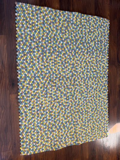 (#PG5126) Alfombra 100% lana. Marca Milú Rugs