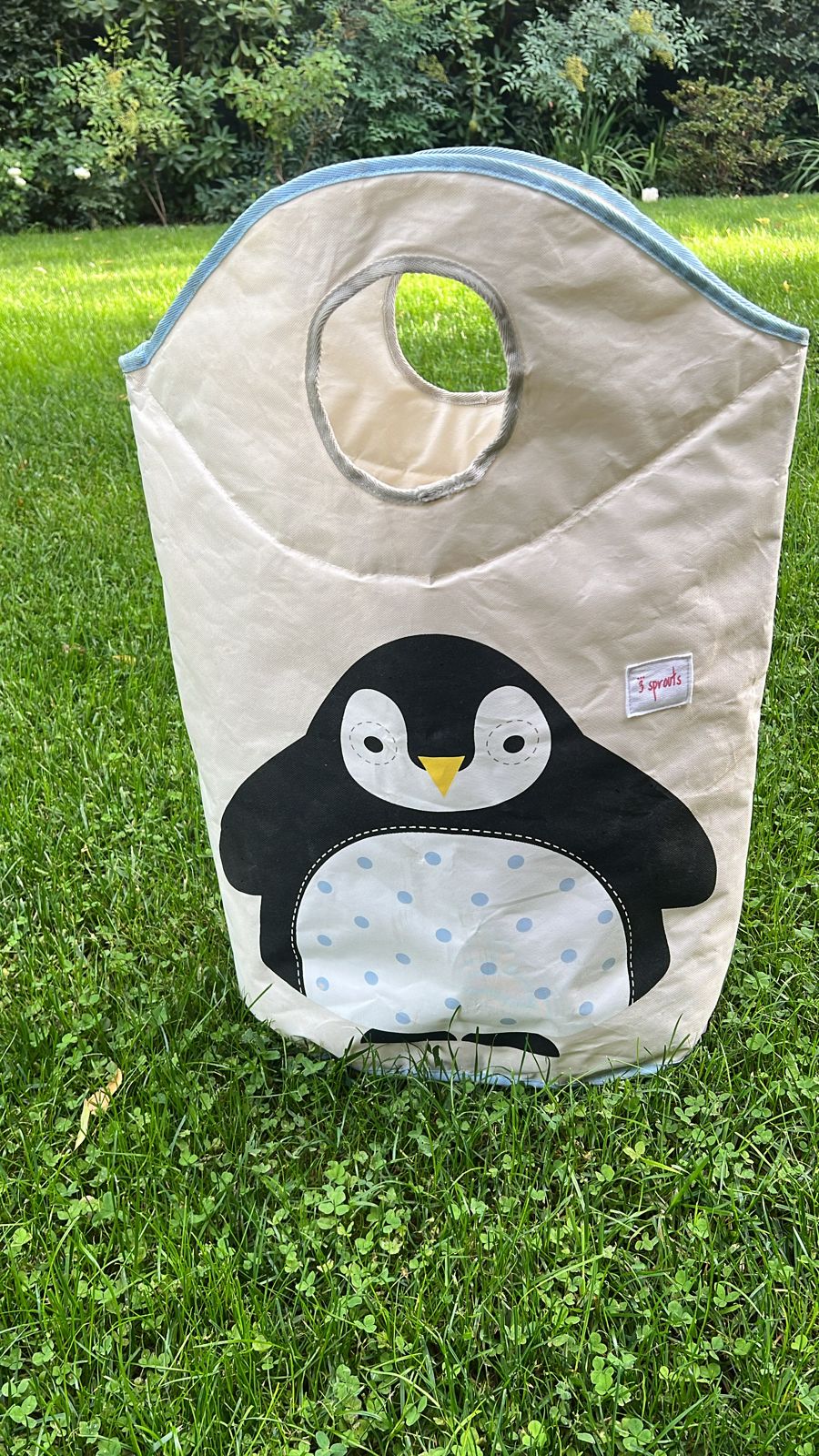 (#PG2704) Contenedor de Ropa Sucia Pingüino. Marca 3 Sprout