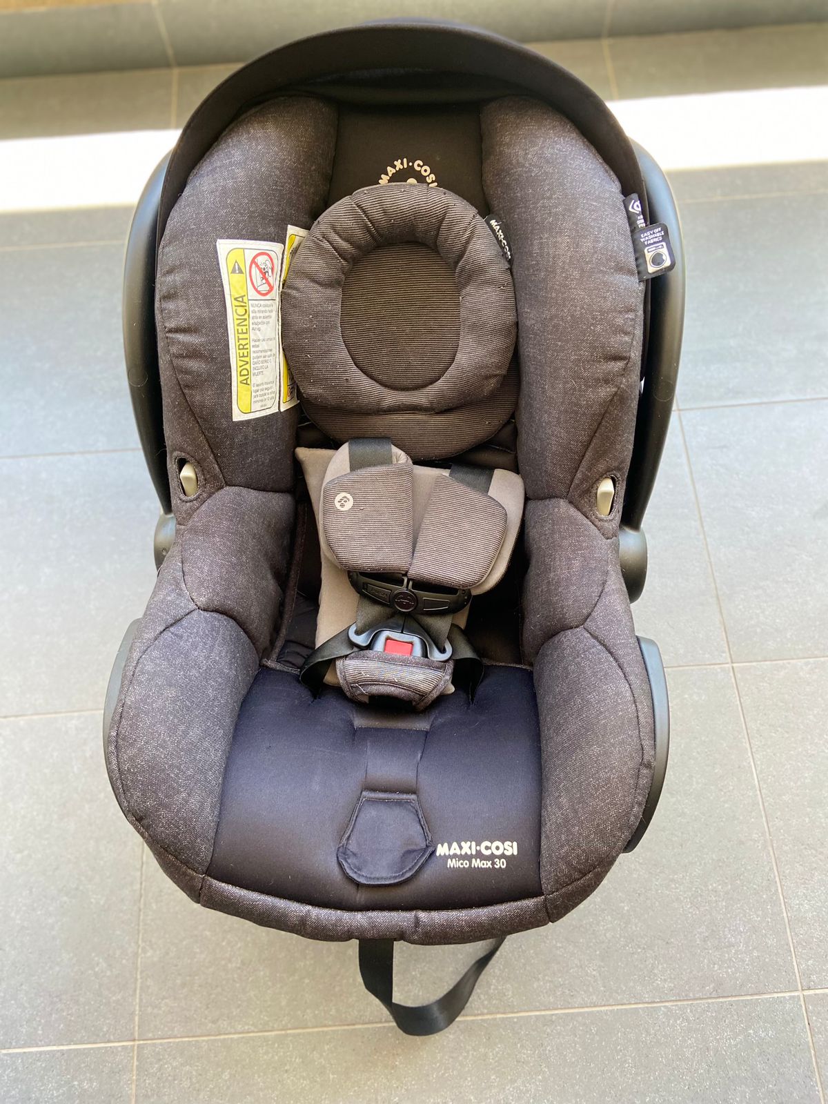 (#PG2759) Silla nido Mico Max 30. Marca Maxi Cosi