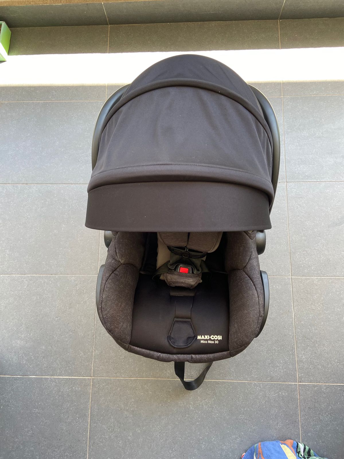 (#PG2759) Silla nido Mico Max 30. Marca Maxi Cosi