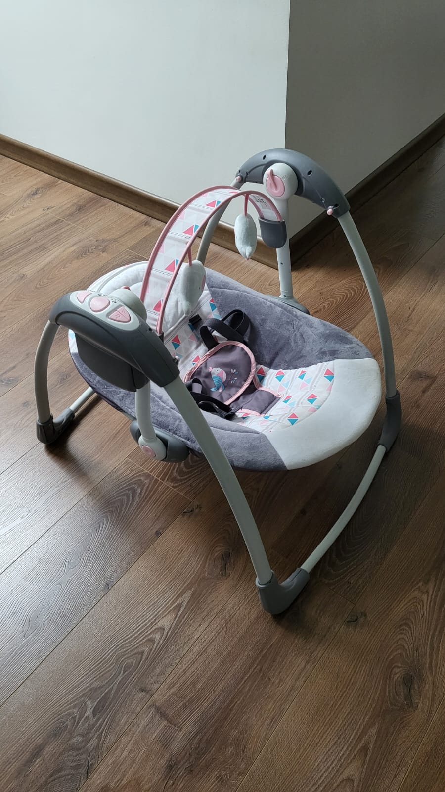 (#PG2775) Silla mecedora. Marca Infanti