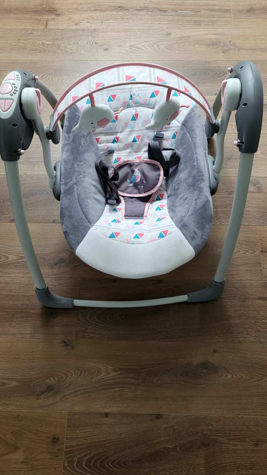 (#PG2775) Silla mecedora. Marca Infanti