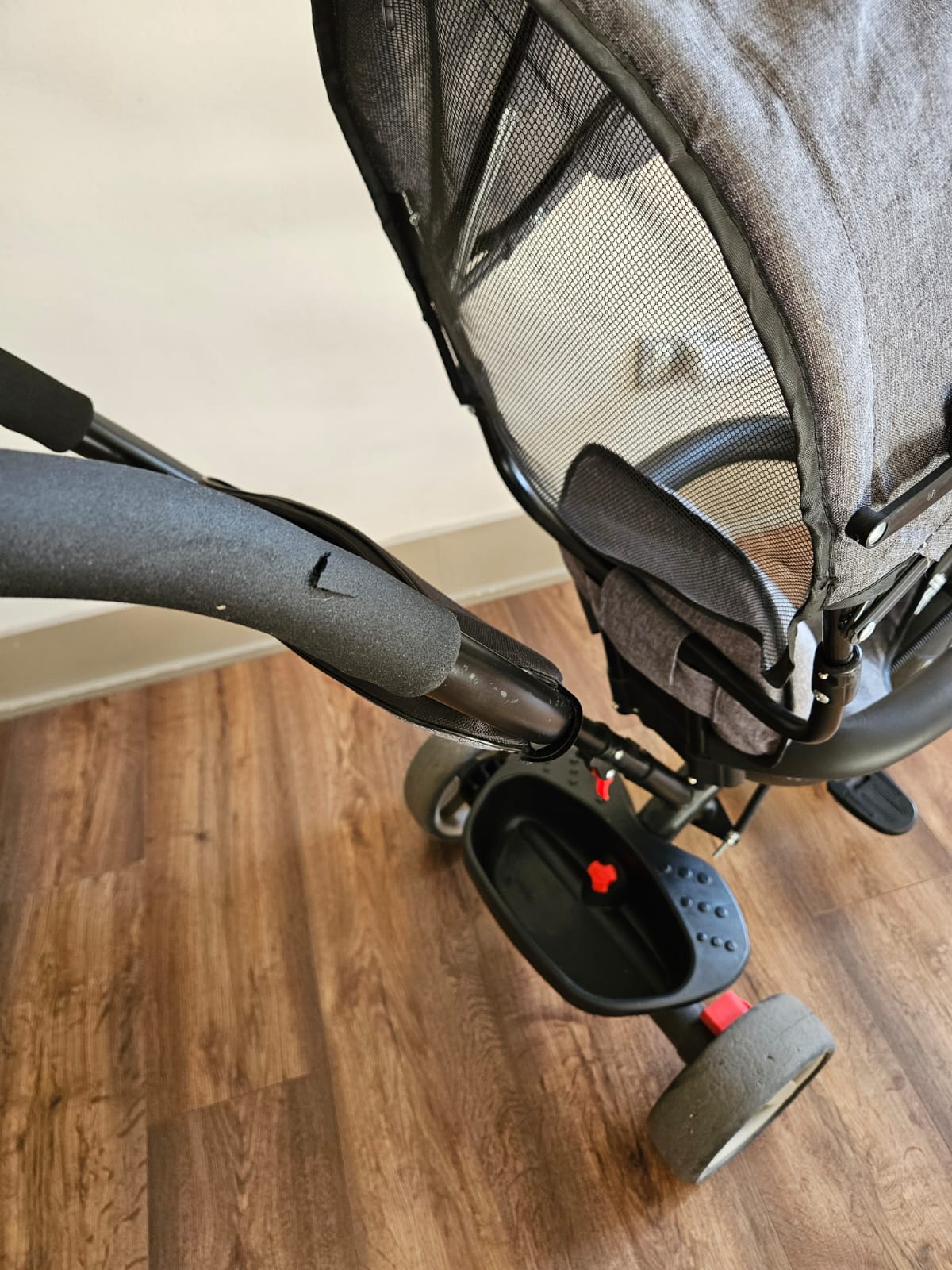 (#PG2782) Triciclo 360. Marca Bebesit