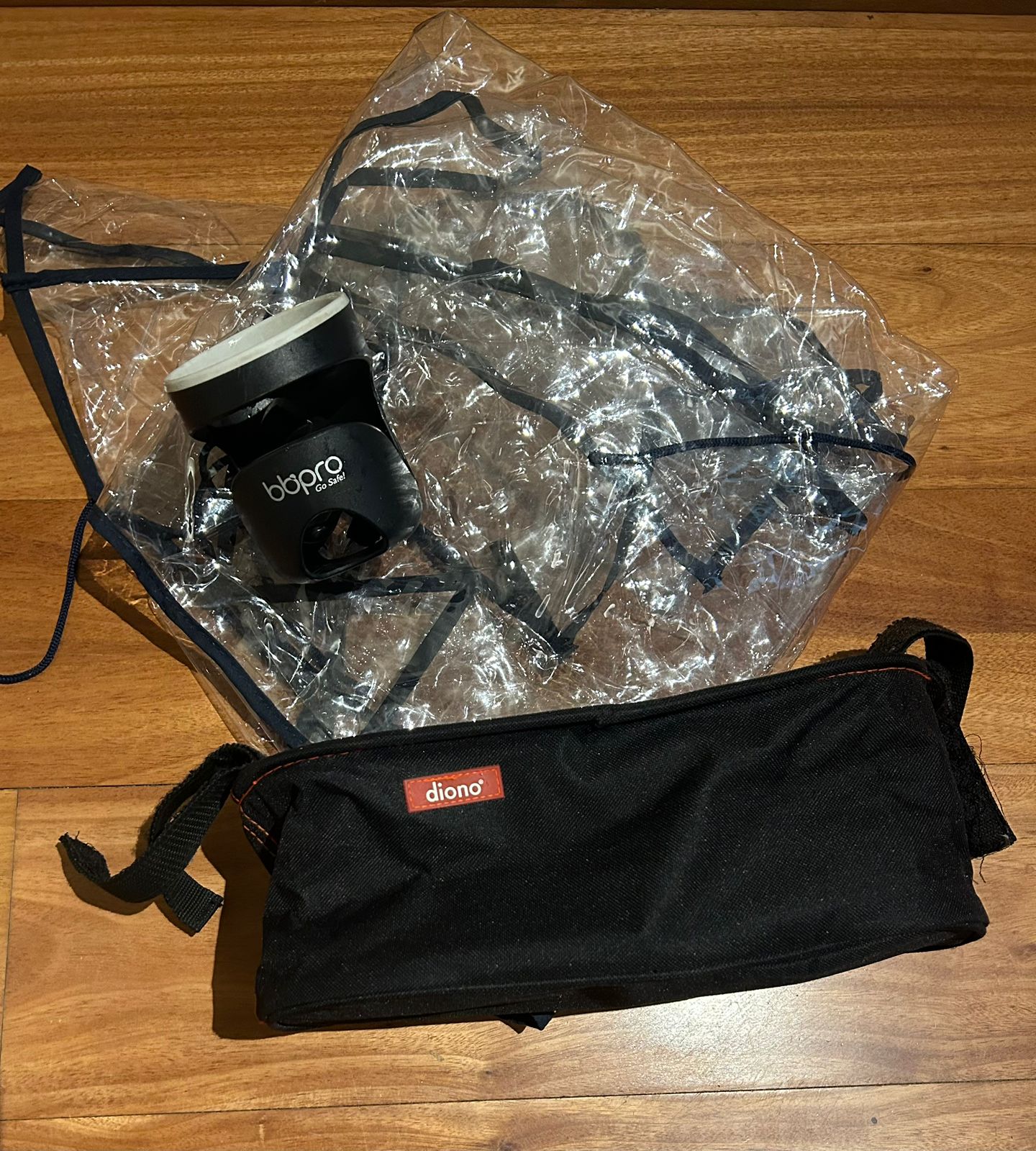 (#PG2790) Coche Minu V1. Marca Uppababy