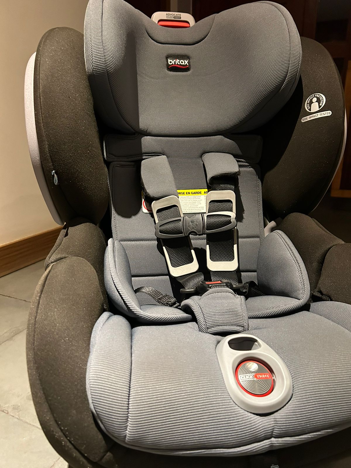 (#PG2792) Silla de auto convertible Advocate ClickTight. Marca Britax