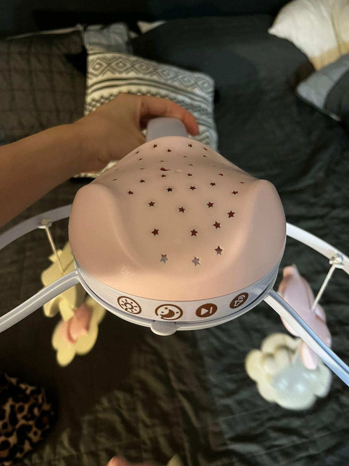 (#PG2797) Movil proyector 3 en 1. Marca Infantino