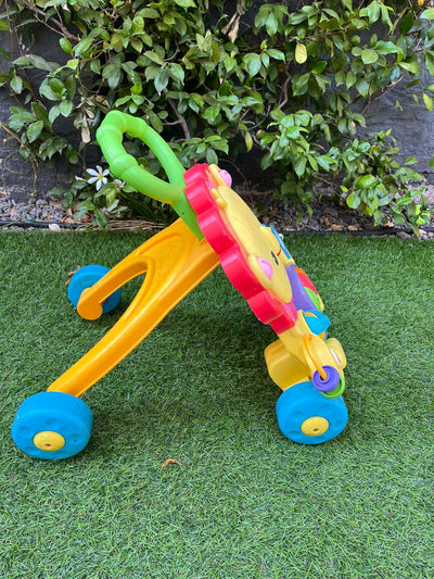 (#PG2821) Andador León. Marca Fisher Price