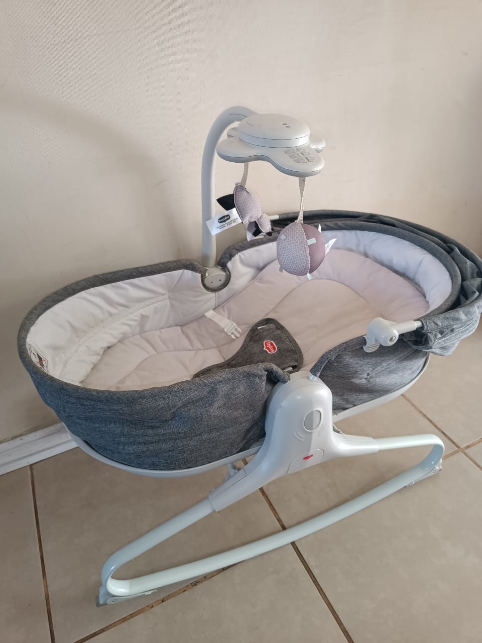 (#PG2840) Mecedora. Marca Tiny Love