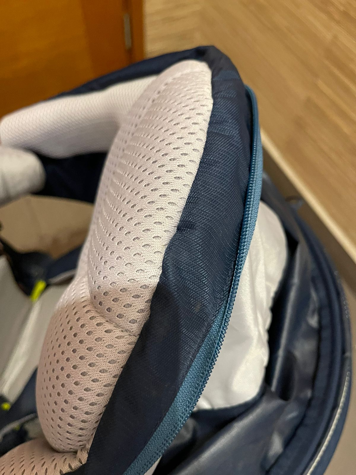 (#PG2855) Portabebé modelo Kid comfort Pro . Marca Deuter