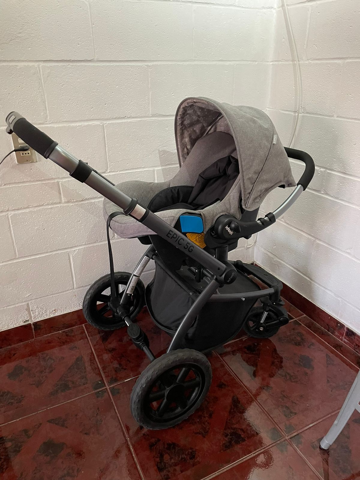 (#PG2859) Coche Travel system epic 5g. Marca Infanti