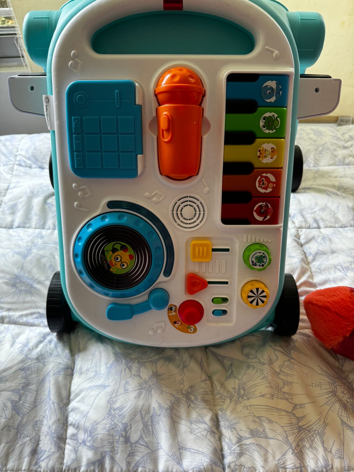 (#PG2918) Andador de empuje. Marca Baby Einstein