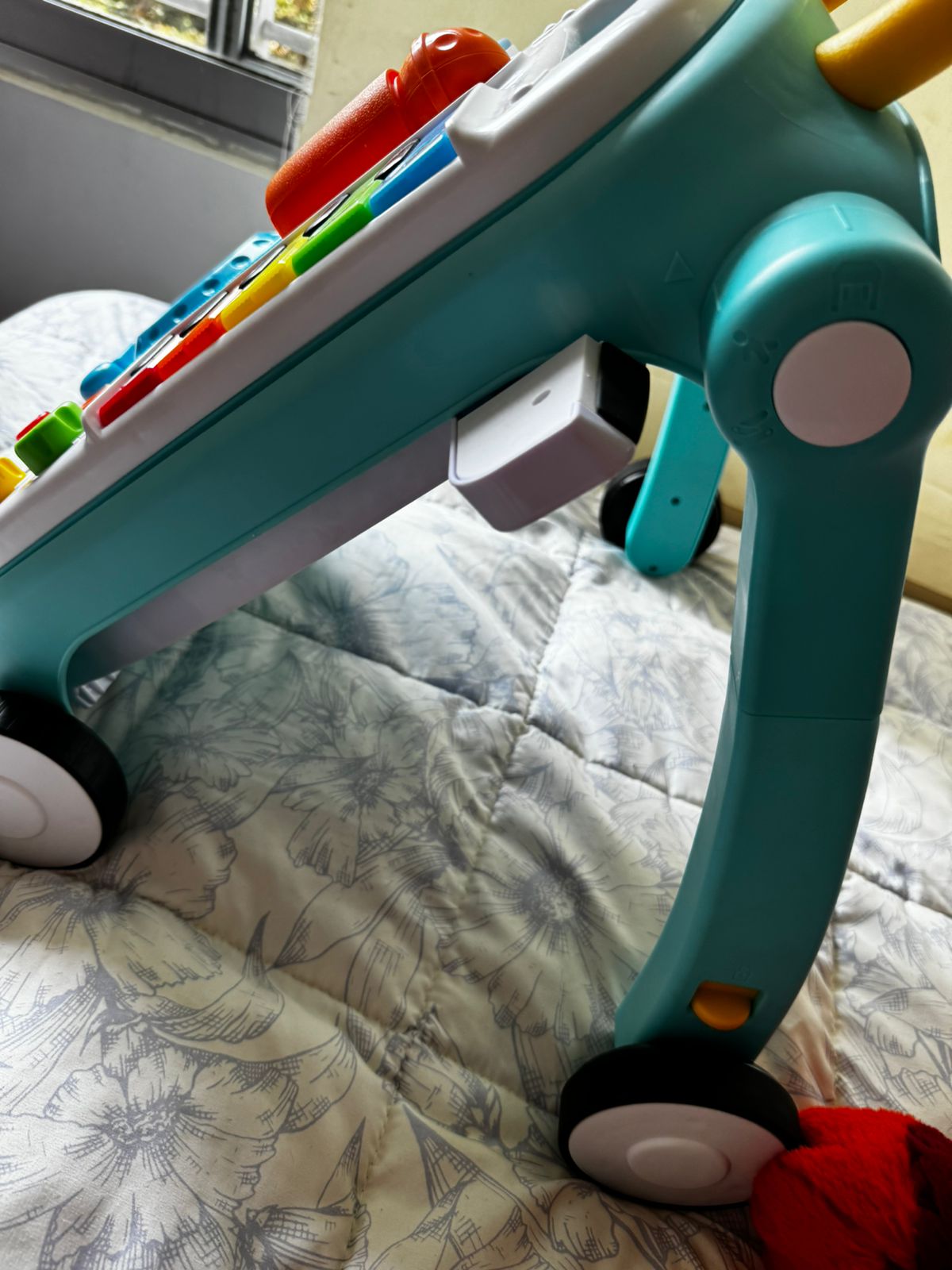 (#PG2918) Andador de empuje. Marca Baby Einstein