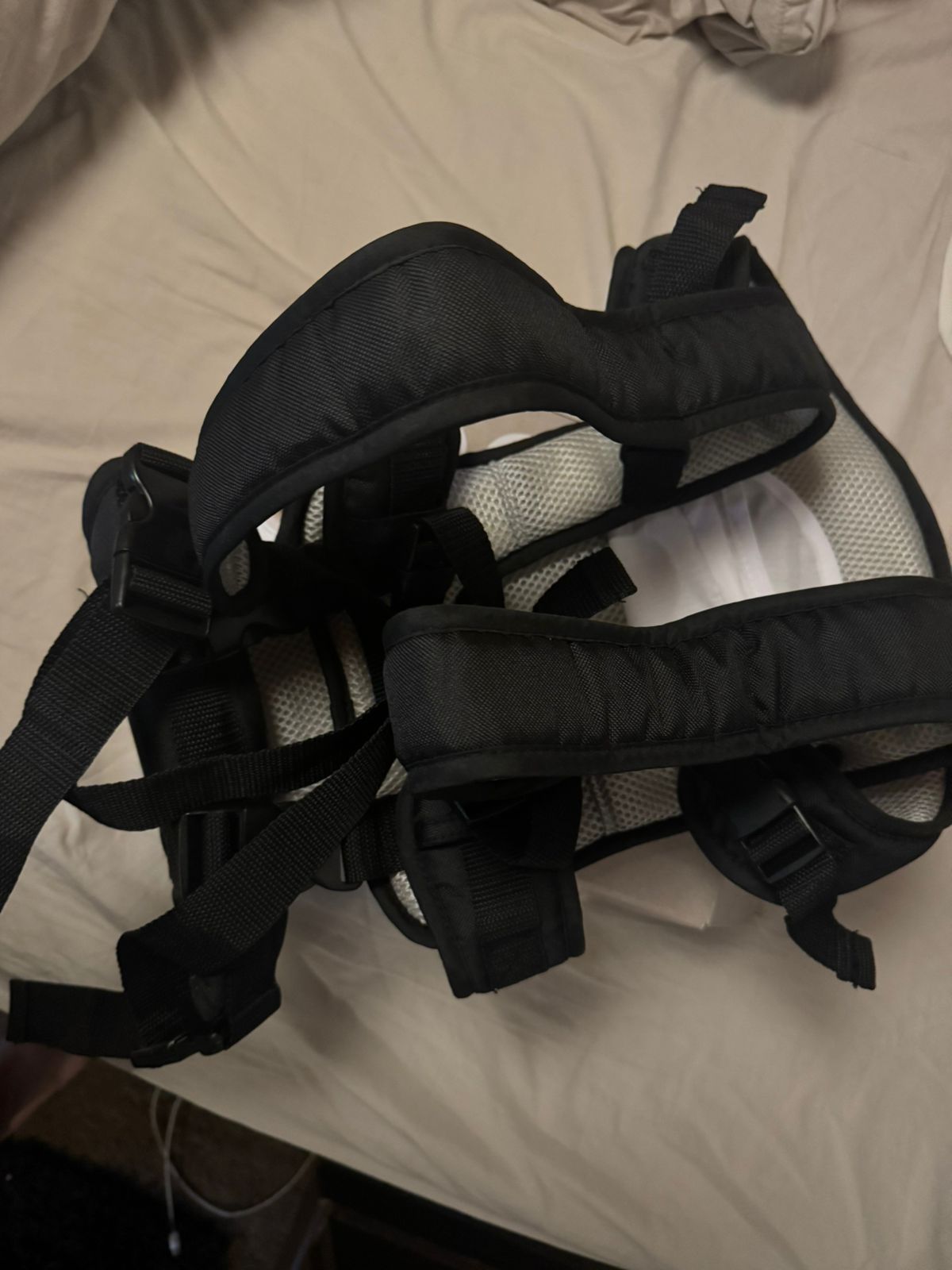 (#PG2924) Porta bebé. Marca Infanti