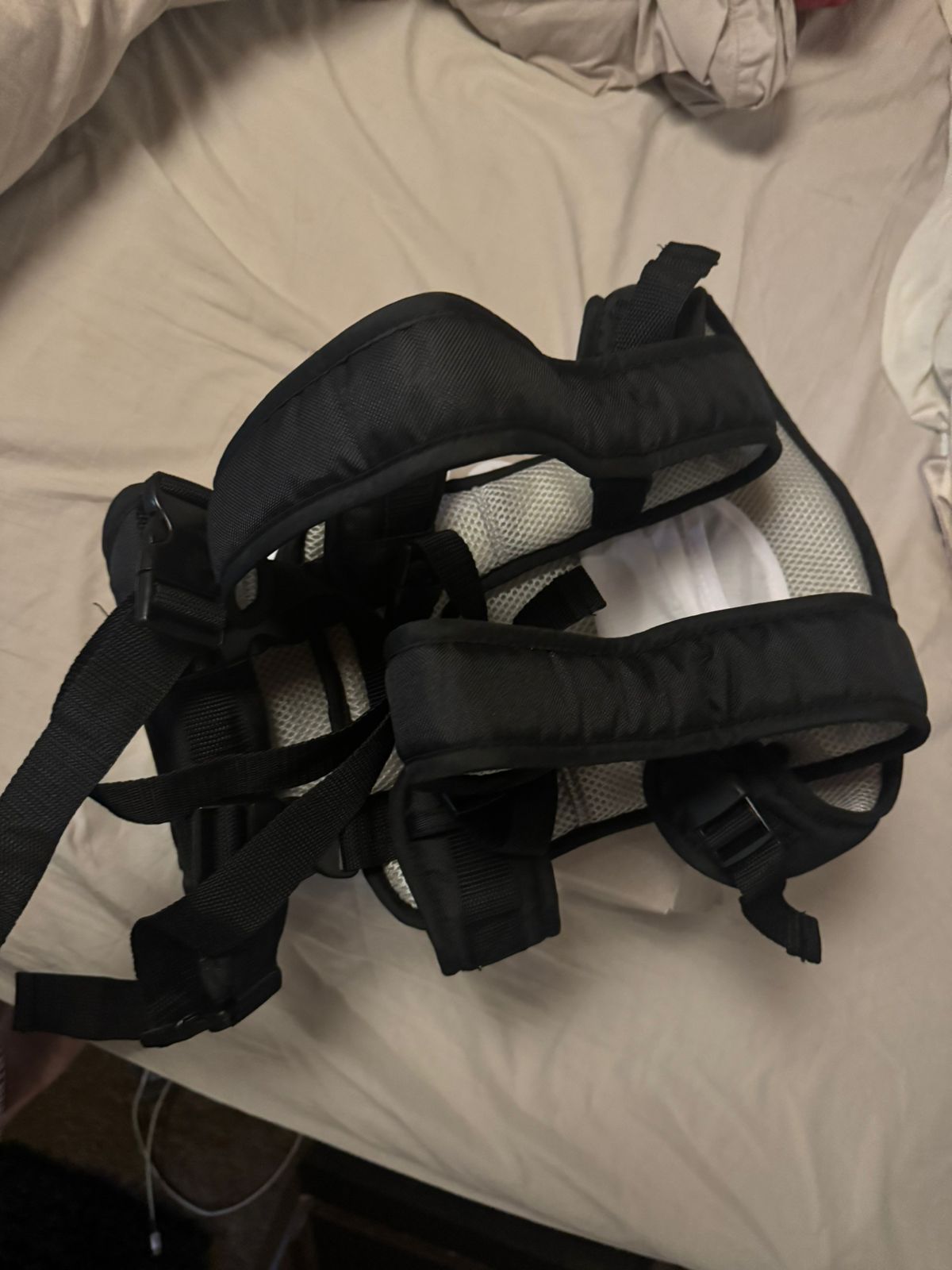 (#PG2924) Porta bebé. Marca Infanti