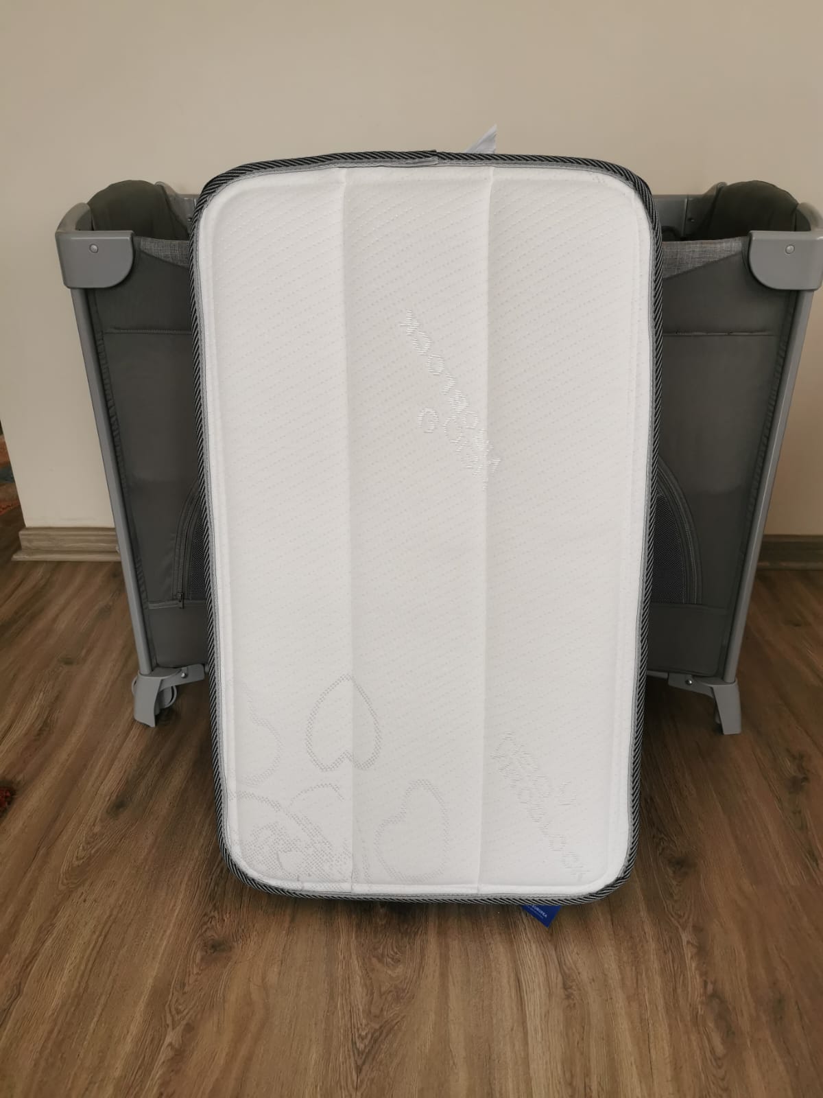 (#PG3022) Cuna Colecho + Colchón Flex. Marca Joie