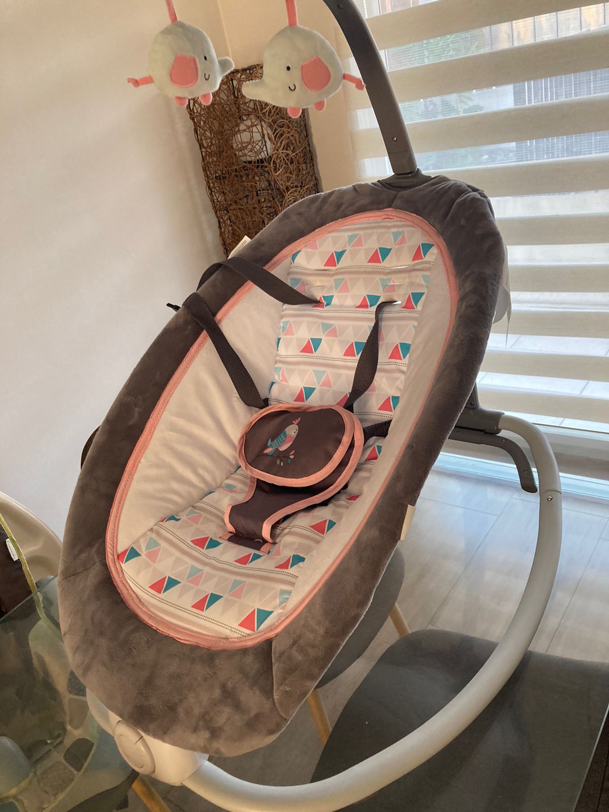 (#PG3037) Silla nido plegable. Marca Infanti