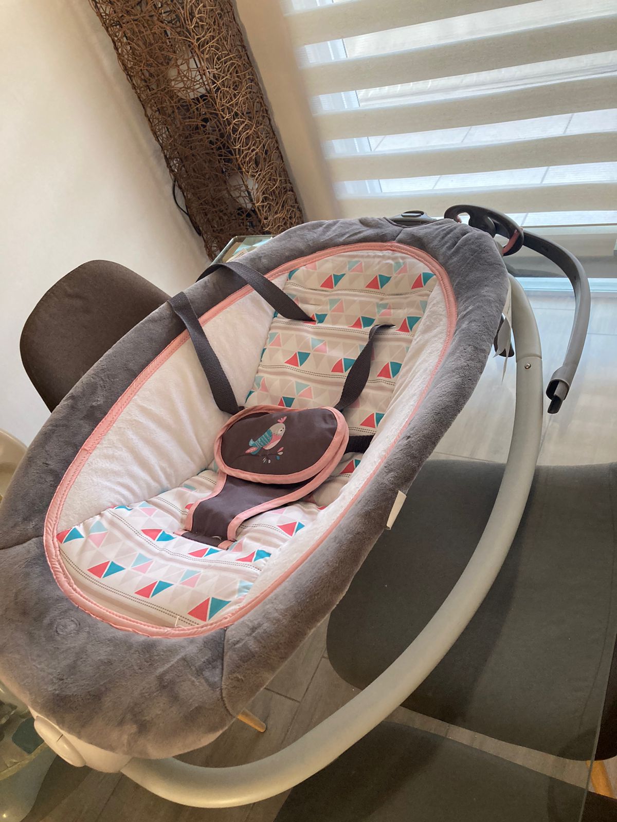 (#PG3037) Silla nido plegable. Marca Infanti