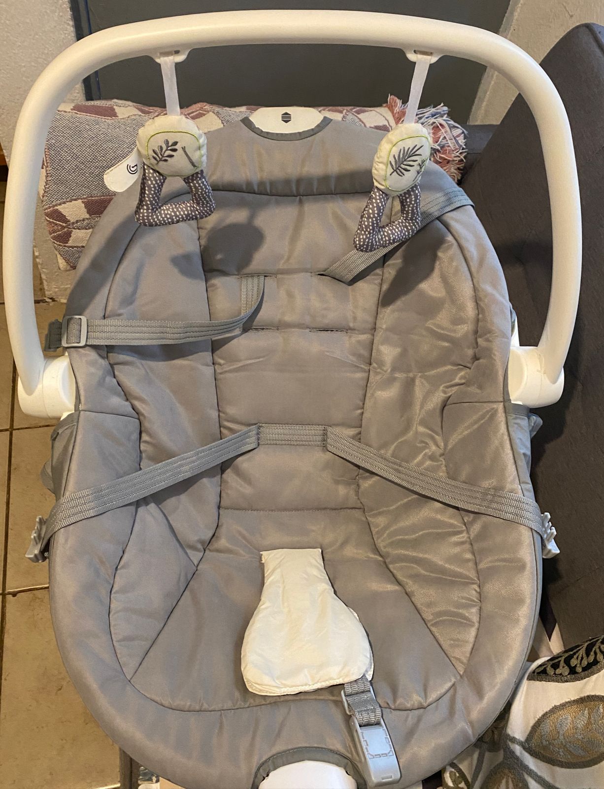 (#PG3038) Mecedora. Marca Joie