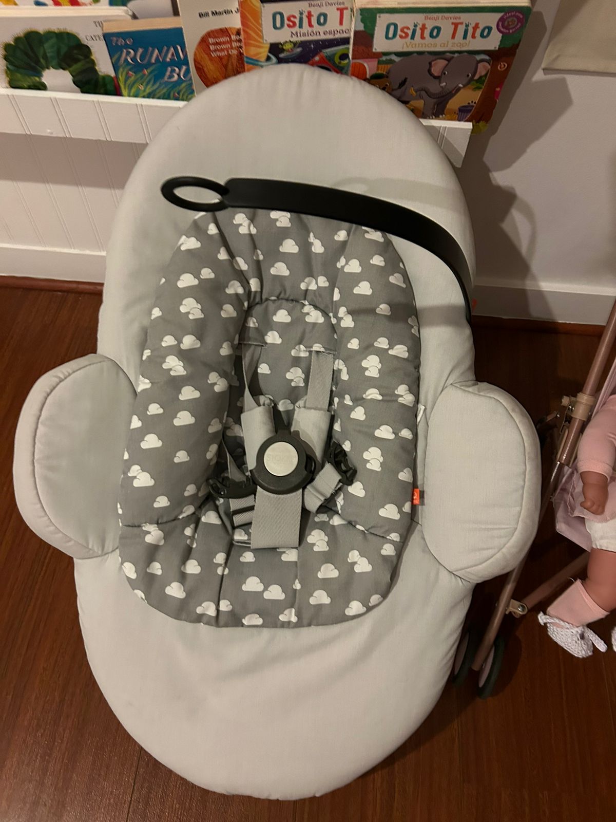 (#PG3063) Silla Mecedora Bouncer Modelo Steps. Marca Stokke