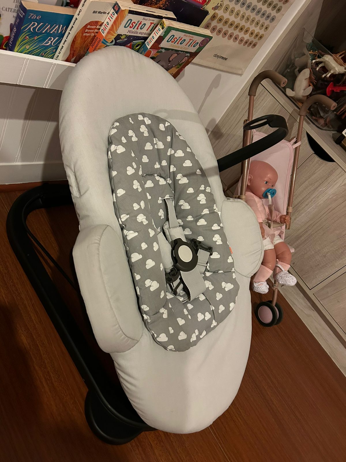 (#PG3063) Silla Mecedora Bouncer Modelo Steps. Marca Stokke